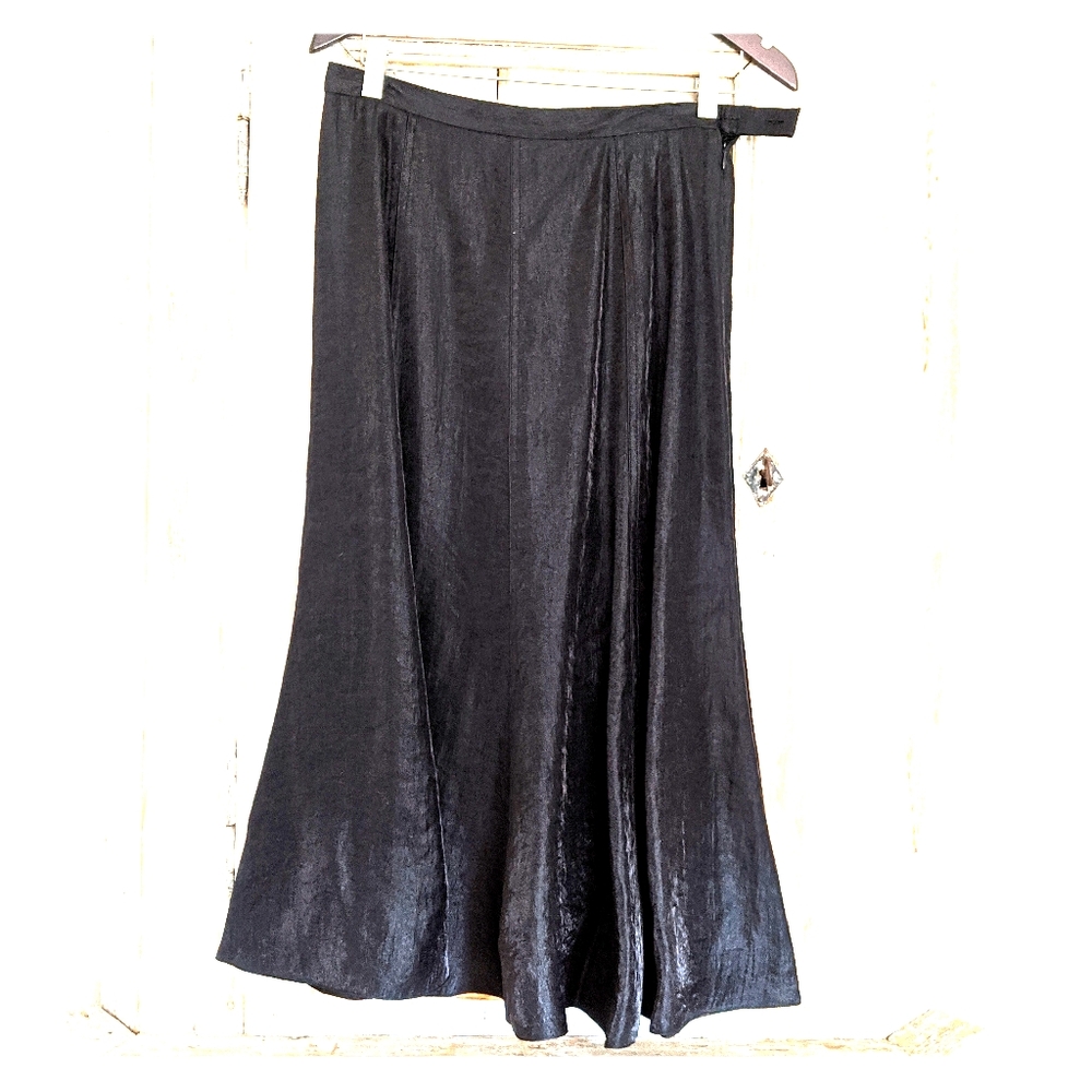 Black skirt flowy skirt